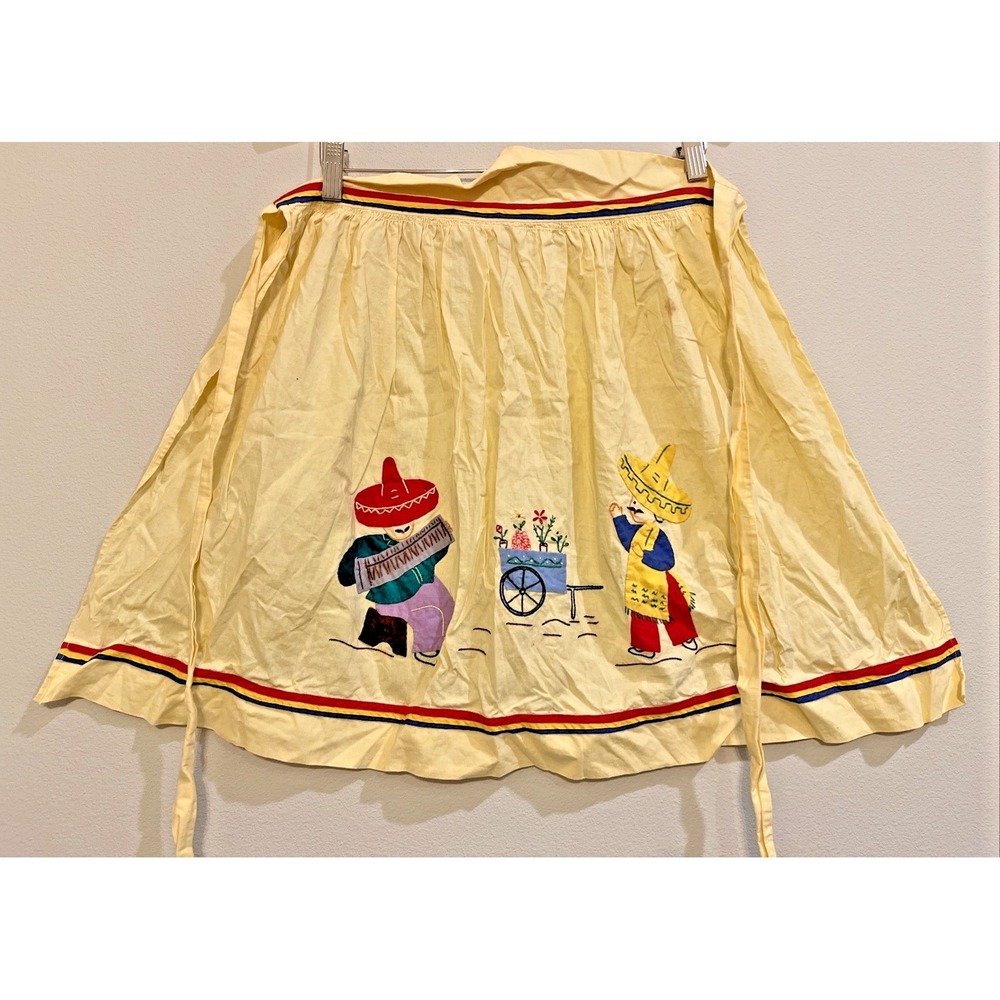 Vtg Embroidered HALF APRON Yellow with Mexican Theme Sombrero